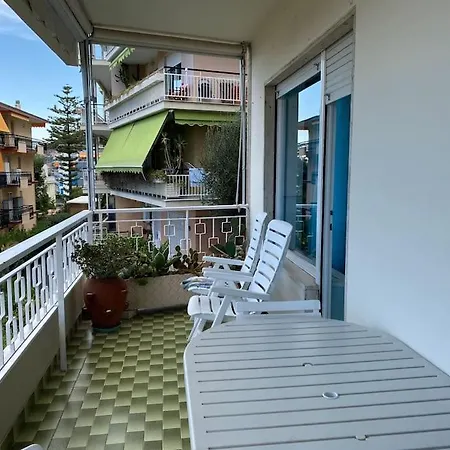 Bilocale In Zona Residenziale Apartment Sanremo